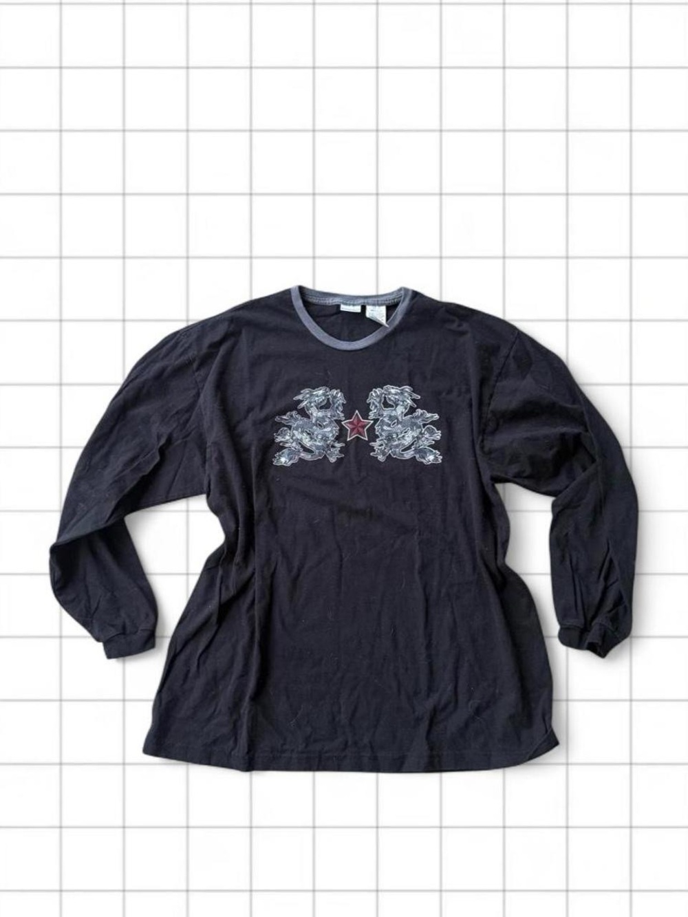 No Boundaries Black Long Sleeve Graphic Tee with Star Accent